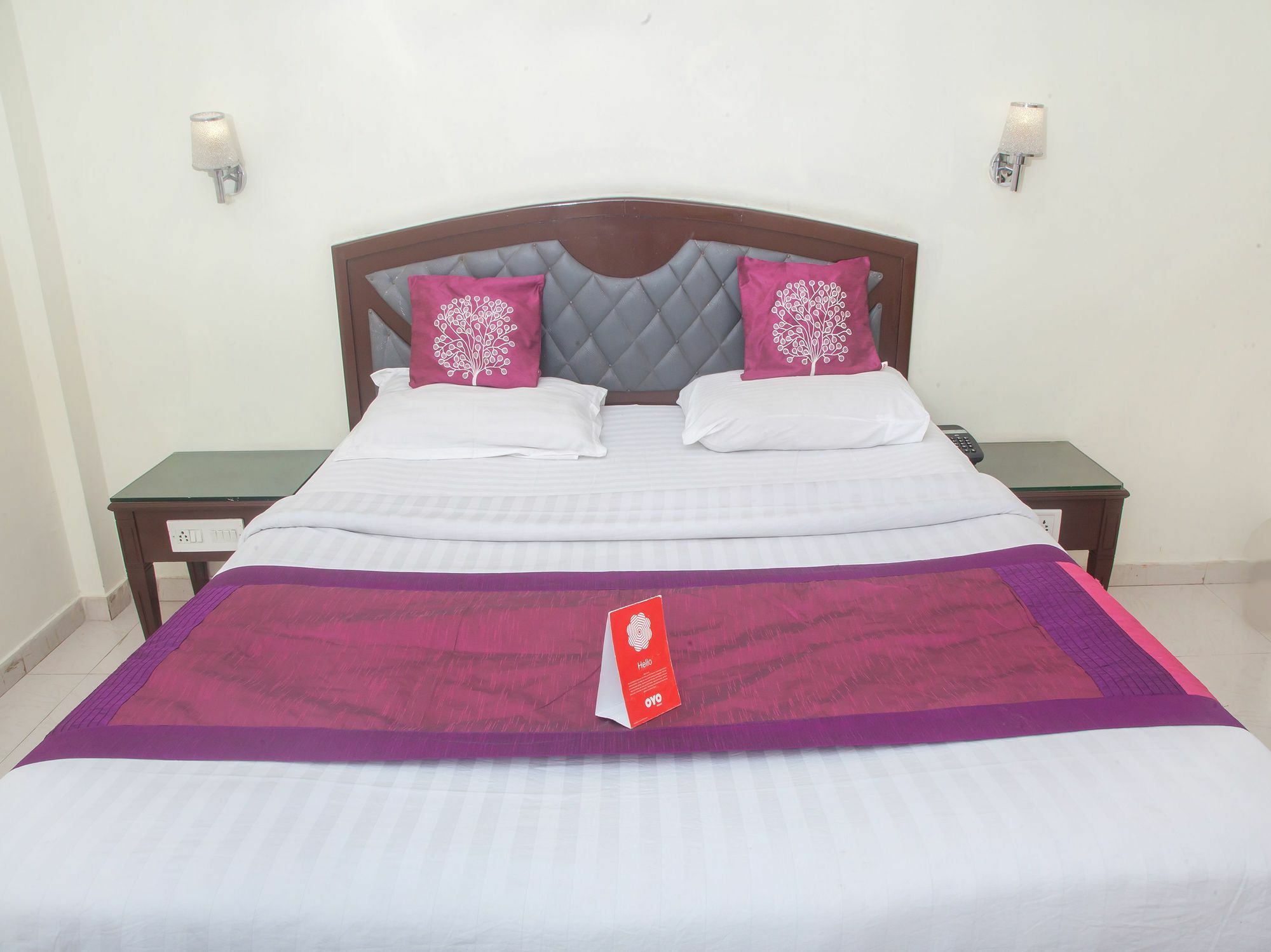 Oyo 12357 Hotel Nilgiris Inn Ooty Exterior photo